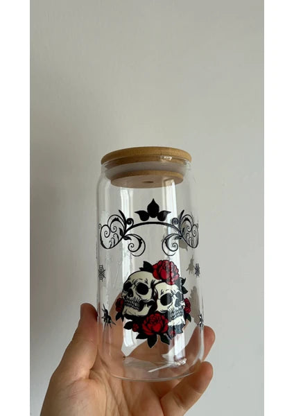 Minnaco Pipetli Kurukafa Desenli Cam Bardak – 500 ml | Hediyelik Kapaklı Kahve, Kola ve Soğuk İçecek Bardağı